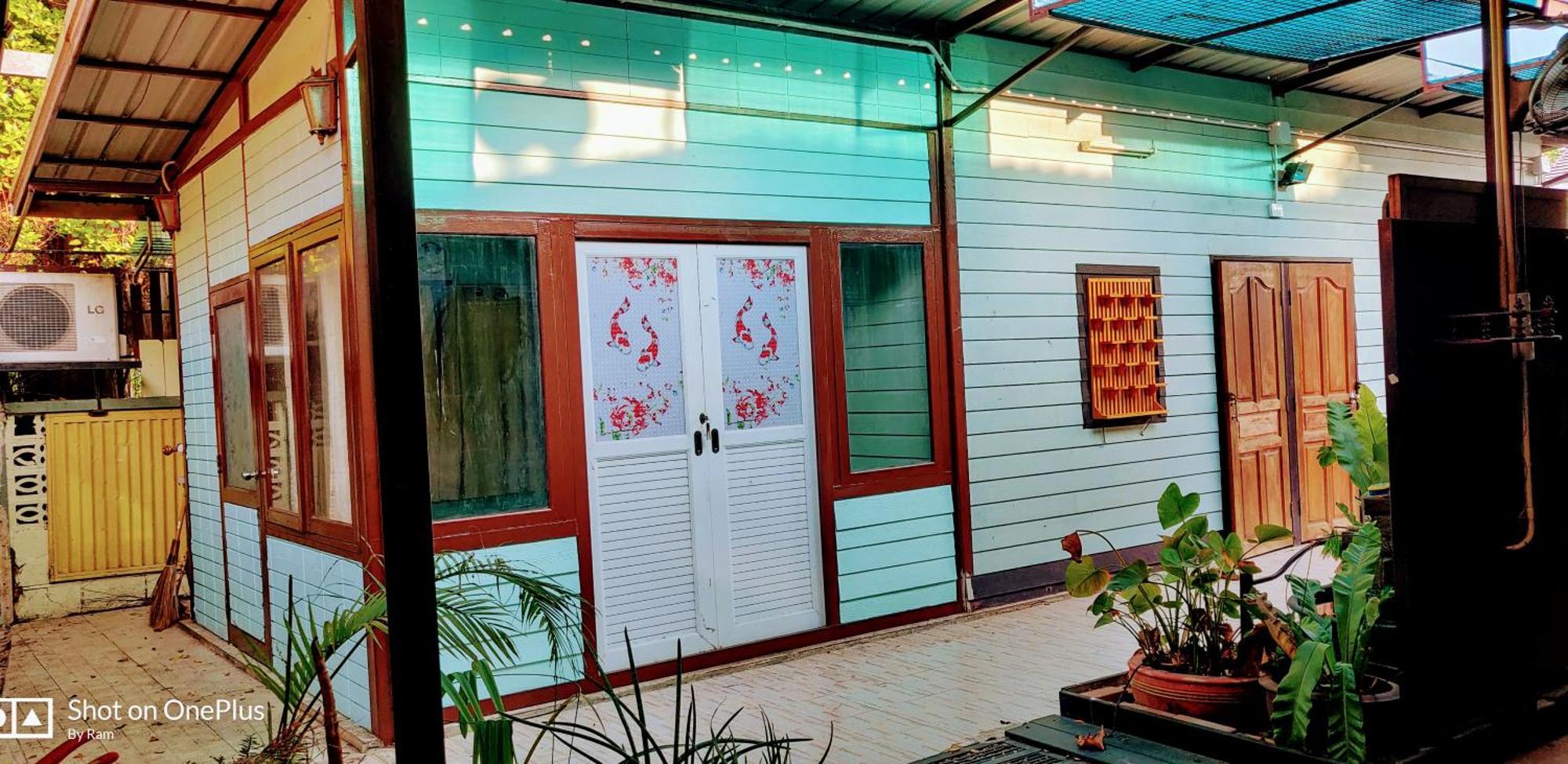 Manu V House Hotel Phra Nakhon Si Ayutthaya Exterior foto