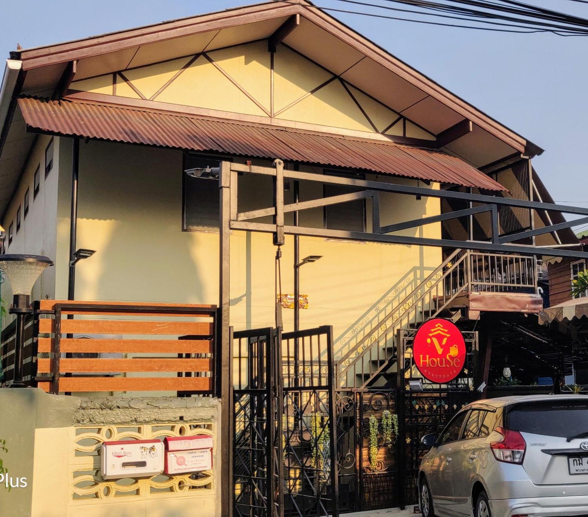Manu V House Hotel Phra Nakhon Si Ayutthaya Exterior foto